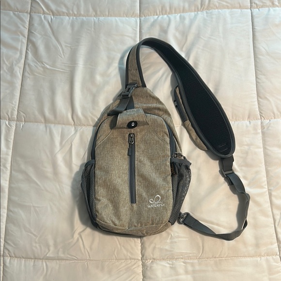 Waterfly Handbags - Black and Tan Crossbody Bag with Slim Profile and Minimalist Design NWOT